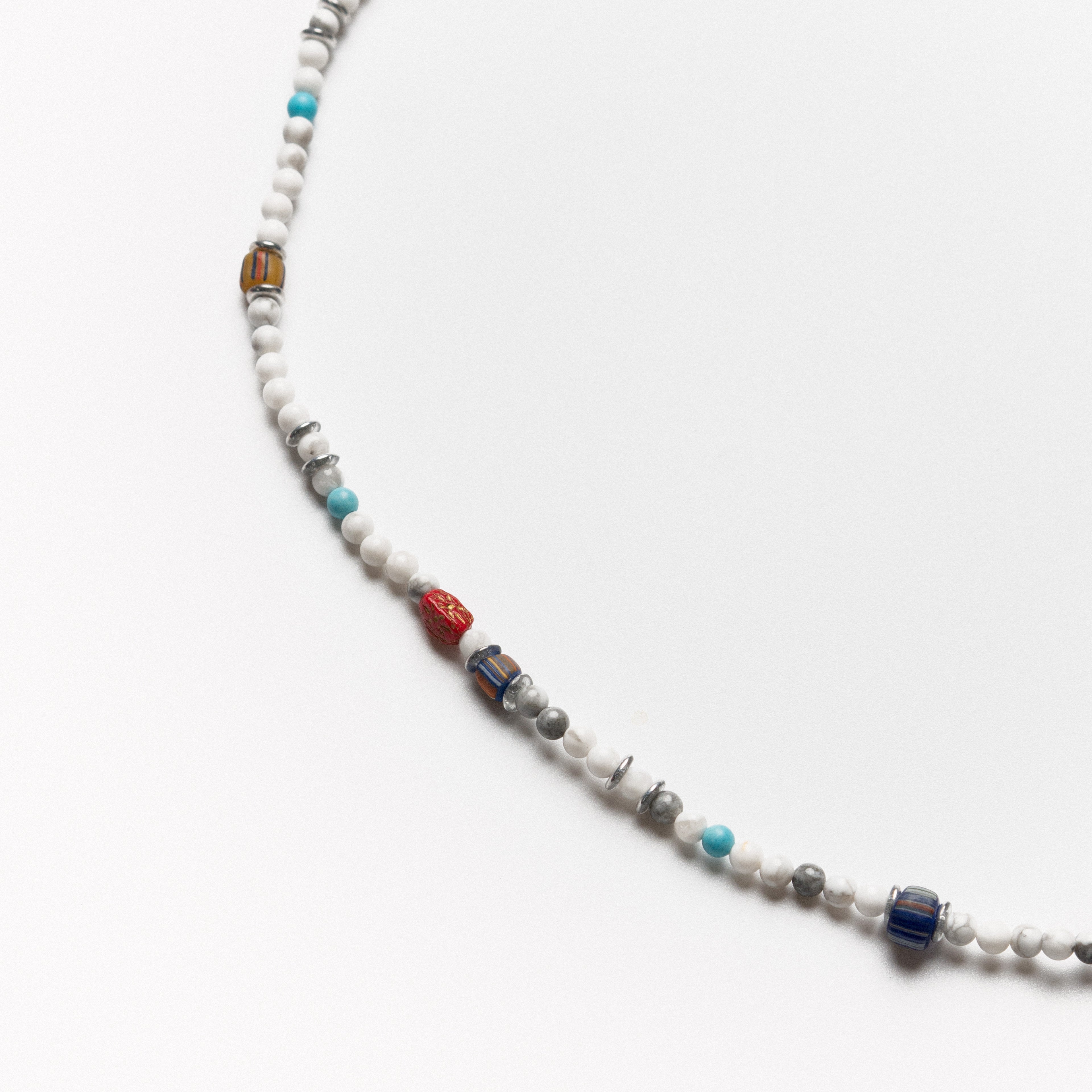 Kleu Howlite Mix Beaded Necklace
